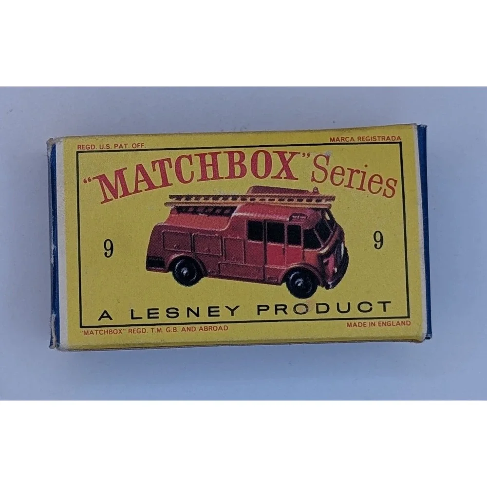 Vintage Matchbox Series 9 Fire Truck Lesney Diecast Red Made in England with Box